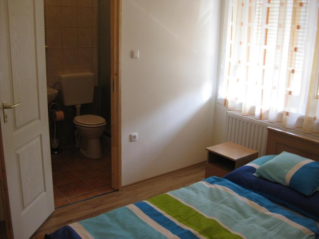 Hotel Szalay Vendeghaz Hegykő Pokoj fotografie