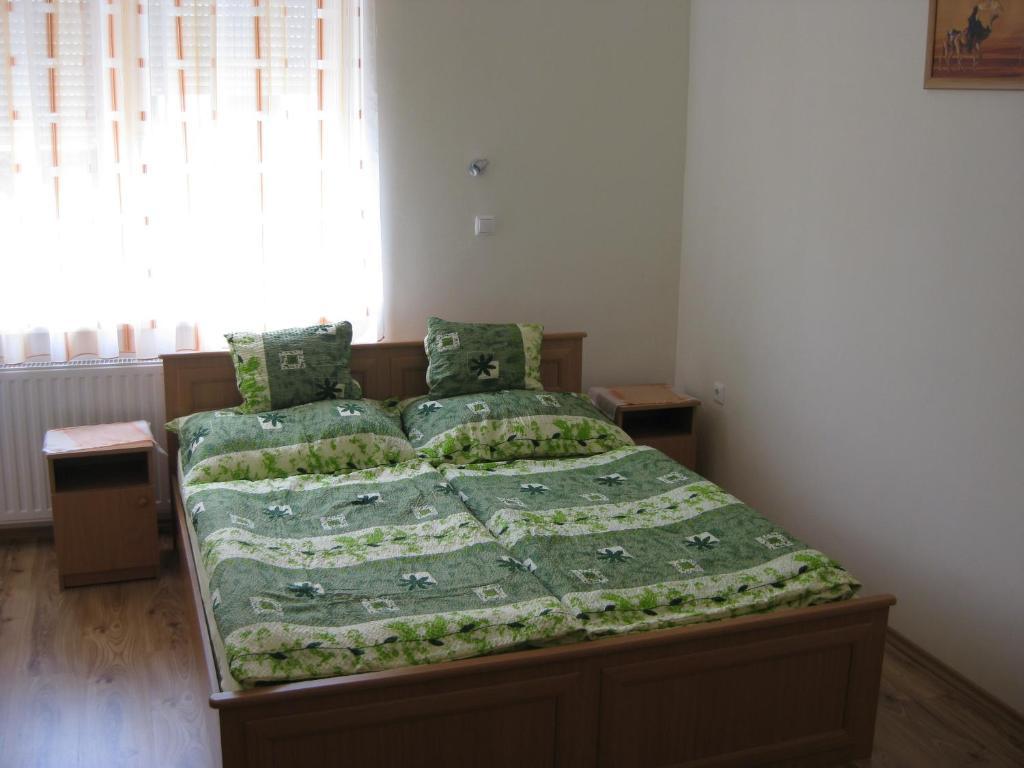Hotel Szalay Vendeghaz Hegykő Pokoj fotografie
